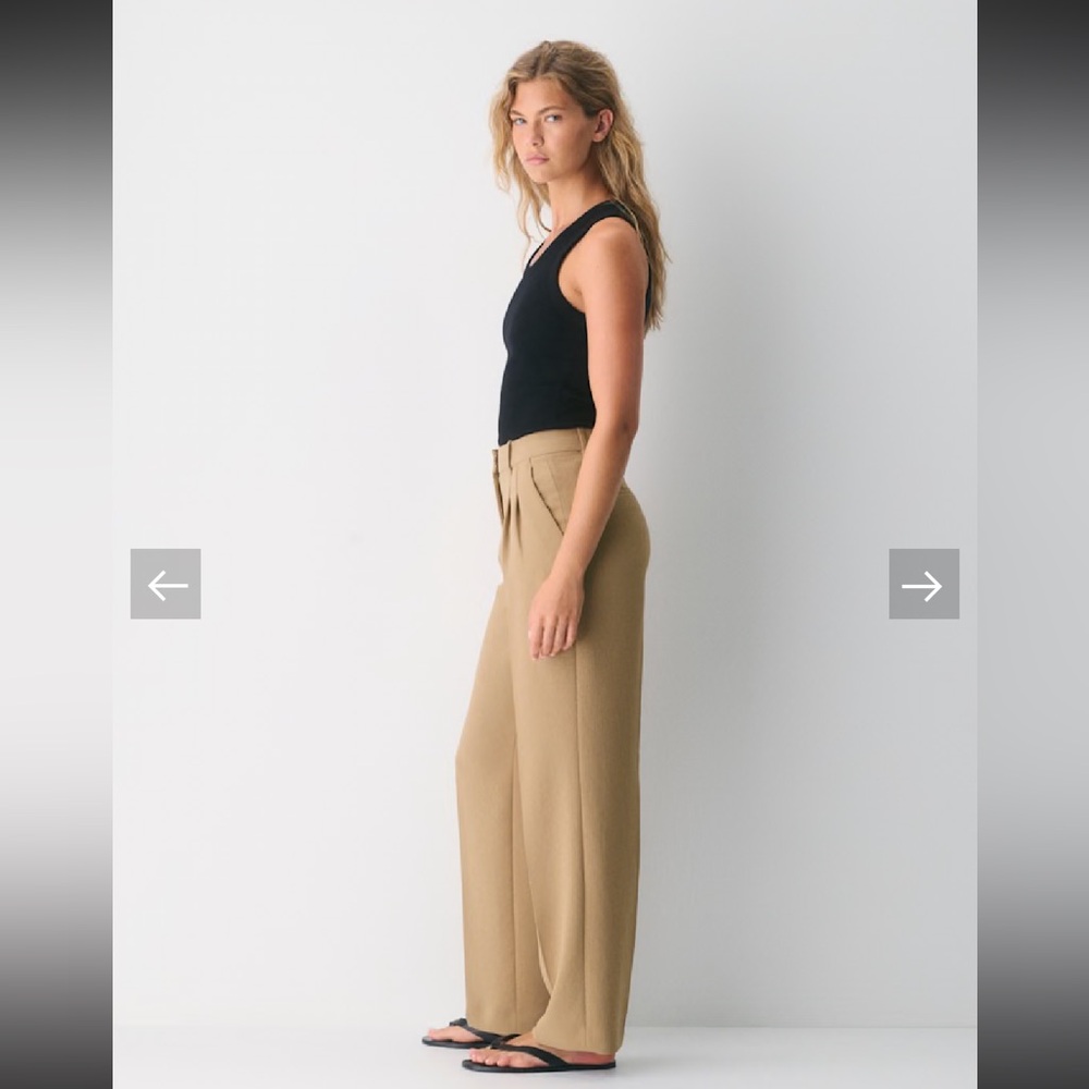 Aritzia The Effortless Pant size 4 - Picture 2 of 12